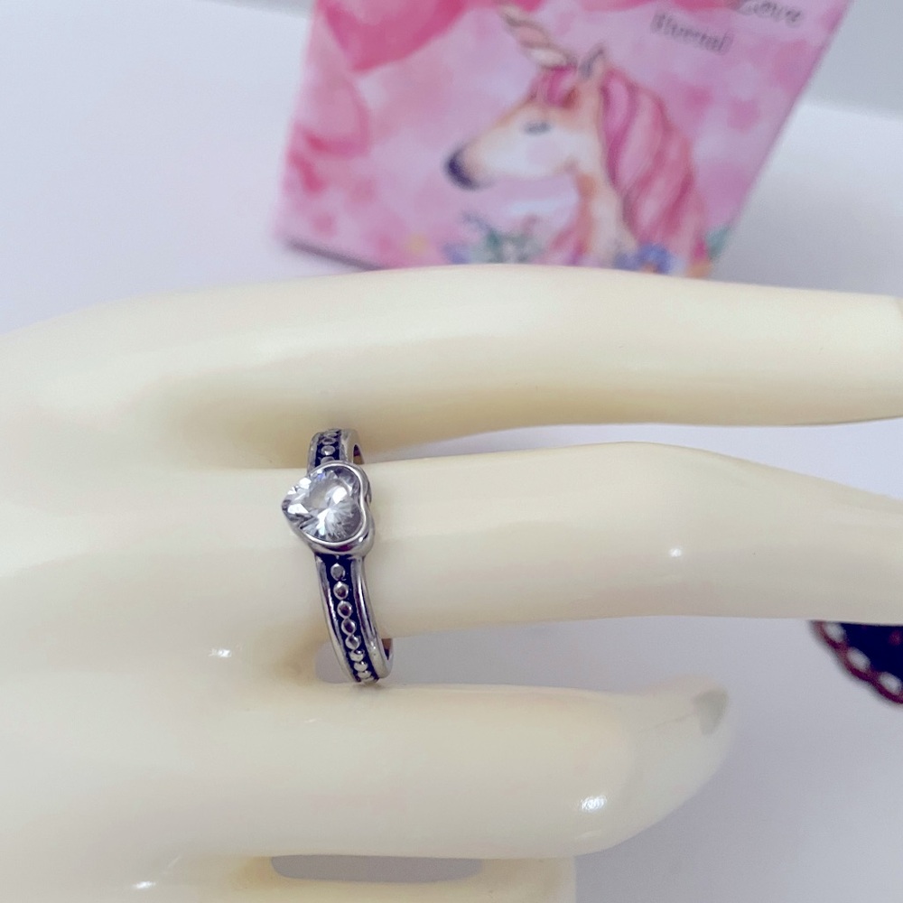 925 Silver Heart Ring size 9